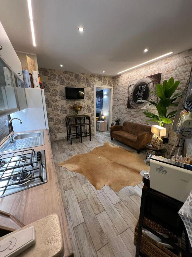 Casa Anita Apartment Mentana Ngoại thất bức ảnh